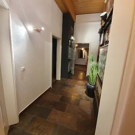 Storchennest Apartman *